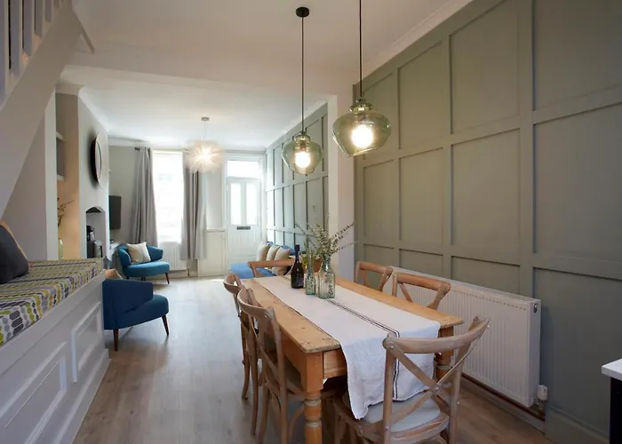 Ferienhaus The Bishy, Centre & Free Parking York