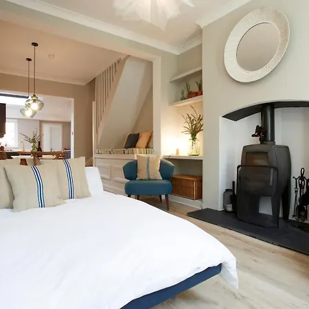 The Bishy By Chateau Anna, Centre & Free Parking York